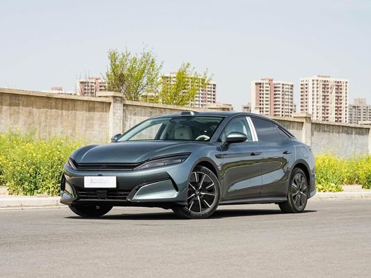 Qualität  2025 Powerful Han L BYD Electric Vehicle with Max Power 500 KW and Leather Rudder 1000V High Voltage Fast Charging Fabrik