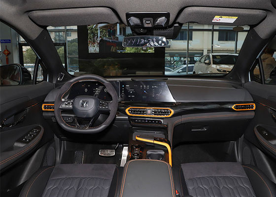 2023 Fuel Vehicle SUV Changan UNI-T 1.5T Benzin SUV Sportwagen