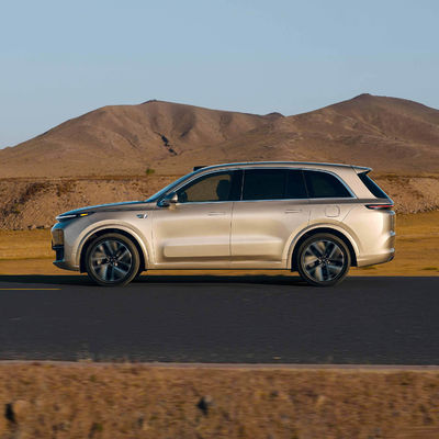 Li Auto Inc. Stellt Li 18, sein Sechs-Seat, großes erstklassiges intelligentes SUV für Familien und Geschäft vor