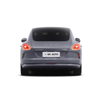 Ausdauer-mittelgroßes reines elektrisches ORA-Blitz-Cat Limousine Electric Cars 180Km/h 555-705km