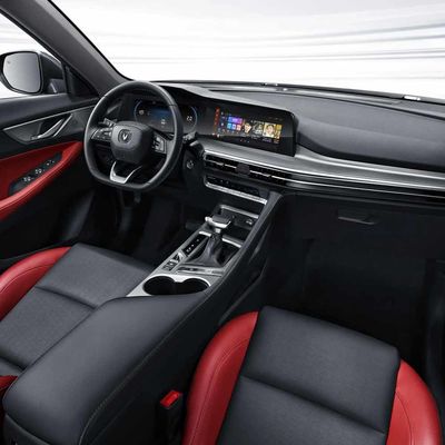 Sitzer 5 übergeben an zweiter Stelle Gebrauchtwagen Changan Cs35 plus Ne Blauwal 1.4T 160HP L4