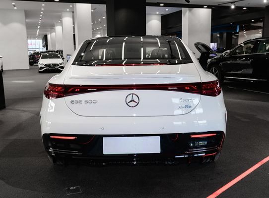 2025 Neues Modell Mercedes Luxury EV 0 Emission 681km Reichweite 0,62h Aufladen Elektrische Limousine EQE