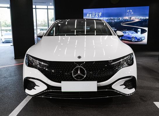 2025 Neues Modell Mercedes Luxury EV 0 Emission 681km Reichweite 0,62h Aufladen Elektrische Limousine EQE