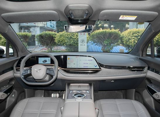 202/253 KW Motor Hongqi Limousine Elektroauto mit maximaler Geschwindigkeit von 200 km/h und Länge von 4925 mm