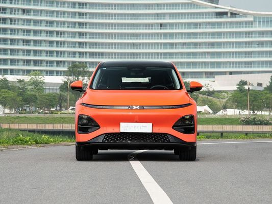 2025 leistungsstarke Xpeng G6 mit 68,5/80,8 KWh Batteriekapazität und 0,2 Stunden schnelle Ladezeit mit langer Reichweite