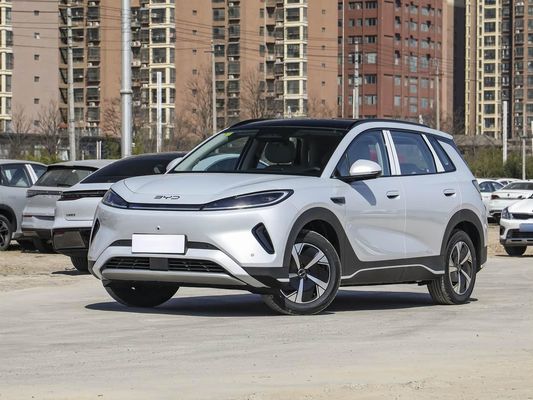 Touchscreen-Display Innenraum Eigenschaften 2025 Modell BYD EV Auto mit Sonnendach und 60,9 kWh Batterie Energie Schnellladung Elektrofahrzeug heiß verkauft