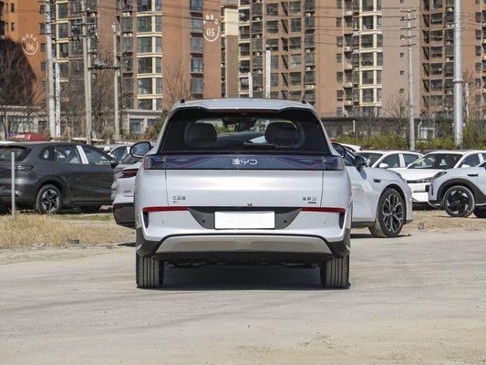 Touchscreen-Display Innenraum Eigenschaften 2025 Modell BYD EV Auto mit Sonnendach und 60,9 kWh Batterie Energie Schnellladung Elektrofahrzeug heiß verkauft