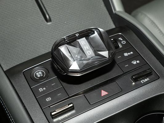 545Km reine elektrische Reichweite und Hinterantrieb zum Fahren BYD EV Auto 2025 Neues Modell schnelles Laden EV für Familie