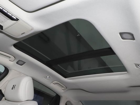 2025 leistungsstarkes Han L BYD Elektrofahrzeug mit Maximalleistung 500 KW und Lederruder 1000V Hochspannungs-Schnellladung