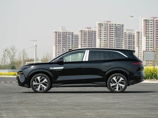 2025 BYD Neues Elektrofahrzeug für Leistung Tang L 810kW Leistung AWD Schnellladung 1000w/h 600km Reichweite Lange Reichweite 7 Sitzplätze mit Sonnendach