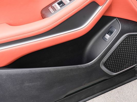Neues heiß verkauftes BYD EV Auto 2025 Modell 100,5 KWh Batteriekapazität und schnelles Aufladen 0,1 Stunde 670KM Langstrecke 500kW Leistung Elektroauto Großer Platz für Familie 7 Sitzplätze