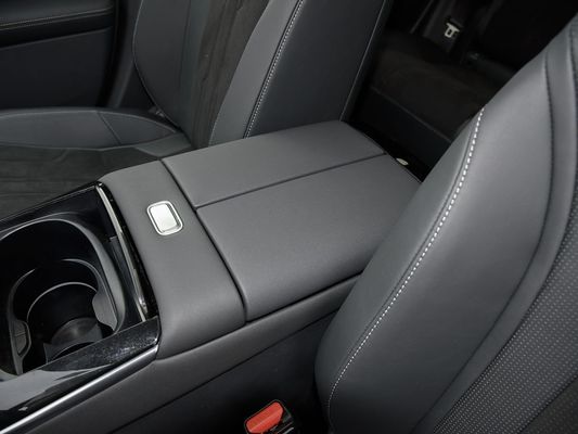 2025 Neues Modell Honda S7 Hochverkauf Elektrofahrzeug Große Batterie 650km Langstrecken-Schnelllade-EV mit Sonnendach