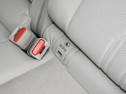 350kW Motorleistung Vollelektrischer SUV Honda S7 Langstreckenfahrt 650km Schnellladung EV Neues Heißverkauf mit Sonnendach für Familie