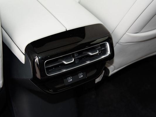 350kW Motorleistung Vollelektrischer SUV Honda S7 Langstreckenfahrt 650km Schnellladung EV Neues Heißverkauf mit Sonnendach für Familie