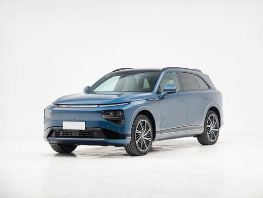 Maximieren Sie Ihr Fahrerlebnis mit dem Xpeng G9 Fast Charging Elektrofahrzeug Maximalmotor Drehmoment 695N.m Maximalmotorleistung 423kW Maximalgeschwindigkeit 200km/h