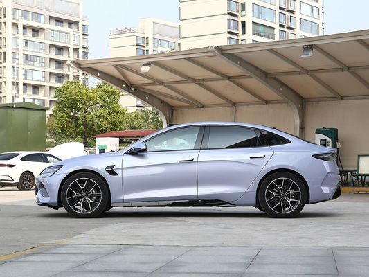 2025 BYD Elektrofahrzeug Siegel EV Smart Modell 650KM Langstrecken 80,64kWh Batterie Schnellladung Heiß verkaufen mit Sonnendach