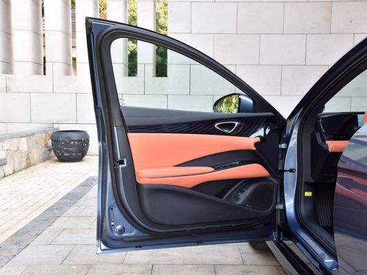 2025 BYD Elektrofahrzeug Siegel EV Smart Modell 650KM Langstrecken 80,64kWh Batterie Schnellladung Heiß verkaufen mit Sonnendach
