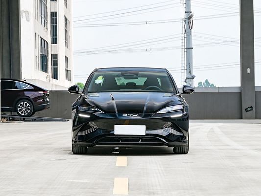 2025 BYD EV Car Seal AWD Performance Langstreckenfahrt 600KM Schnellladekraftwagen Allradantrieb Elektrofahrzeug mit Sonnendach