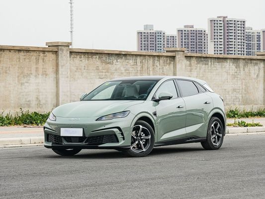 2025 BYD Elektrofahrzeug Siegel 06GT Schnelle Ladezeit von 0,33 Stunden und Leistung Langstreckenreichweite 550KM Große Batterie mit Sonnendach für Familie