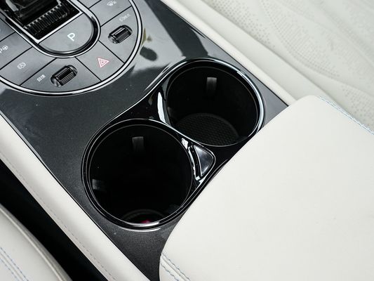 2025 BYD Elektrofahrzeug Siegel 06GT Schnelle Ladezeit von 0,33 Stunden und Leistung Langstreckenreichweite 550KM Große Batterie mit Sonnendach für Familie