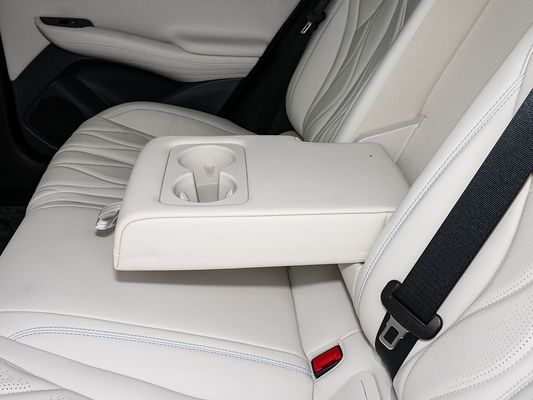 2025 BYD Elektrofahrzeug Siegel 06GT Schnelle Ladezeit von 0,33 Stunden und Leistung Langstreckenreichweite 550KM Große Batterie mit Sonnendach für Familie