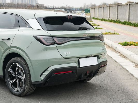 2025 BYD Elektrofahrzeug Siegel 06GT Schnelle Ladezeit von 0,33 Stunden und Leistung Langstreckenreichweite 550KM Große Batterie mit Sonnendach für Familie