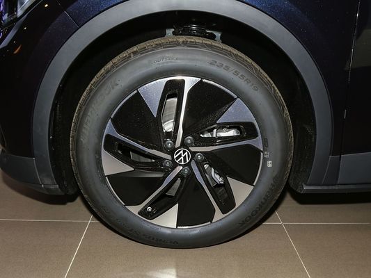 2025 VW Elektrofahrzeug ID.4 Schnellladefahrzeug Lange Reichweite 601km 80.4kWh Batterie Hot Selling Neues Modell Gute Leistung mit Sonnendach