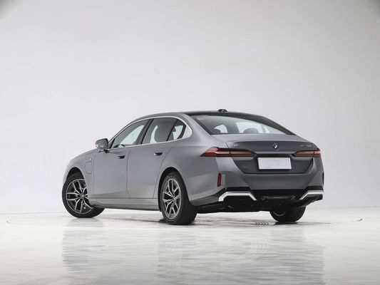 Neues Modell BMW I5 eDrive 2025 Hot-Selling Elektrofahrzeug Langstreckenfahrt Mehr als 700KM EV Schnellladung Limousine Limousine mit Sonnendach Großer Raum